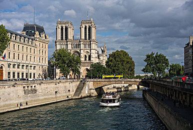 金秋游戏盛宴开启！2P Games精选大作新史低促销，机会不容错过！